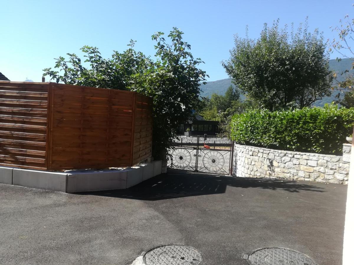 Appartement Avec Jacuzzi Hammam Sauna Privatise Au Rez De Chaussee Ds Maison A Voglans A 2 Kilometres Du Lac Du Bourget En Savoie Entre Chambery Et Aix Les Bains Cure Thermale Bagian luar foto