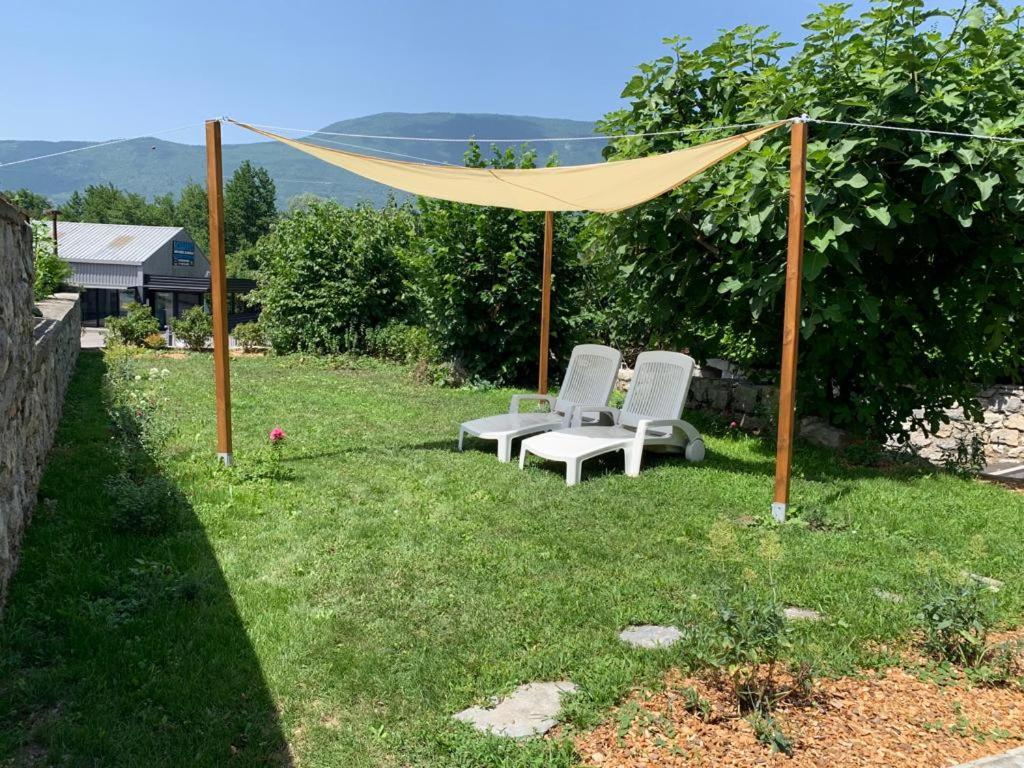 Appartement Avec Jacuzzi Hammam Sauna Privatise Au Rez De Chaussee Ds Maison A Voglans A 2 Kilometres Du Lac Du Bourget En Savoie Entre Chambery Et Aix Les Bains Cure Thermale Bagian luar foto